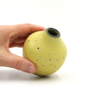 Dark Rim vase